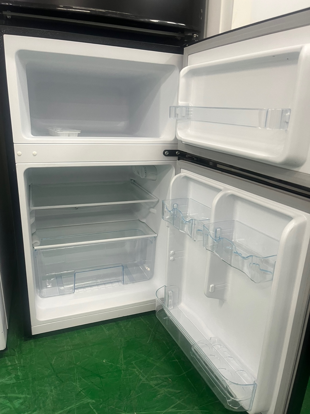 창홍냉장고[90L]