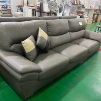 4인용 가죽소파 / 카키