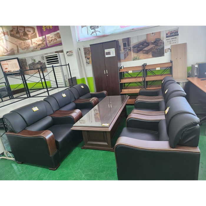 [A급 / 마지막 재고] 중역 소파 1인용 6개 + 테이블 세트