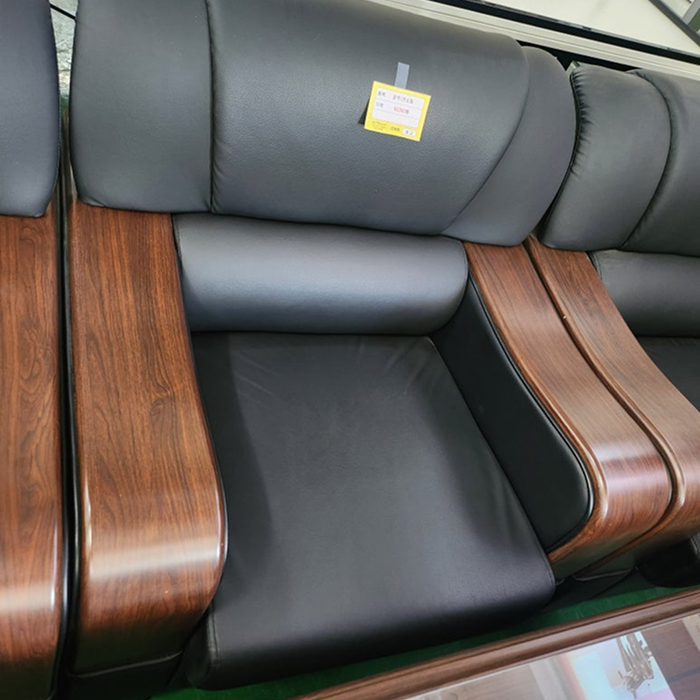 [A급 / 마지막 재고] 중역 소파 1인용 6개 + 테이블 세트